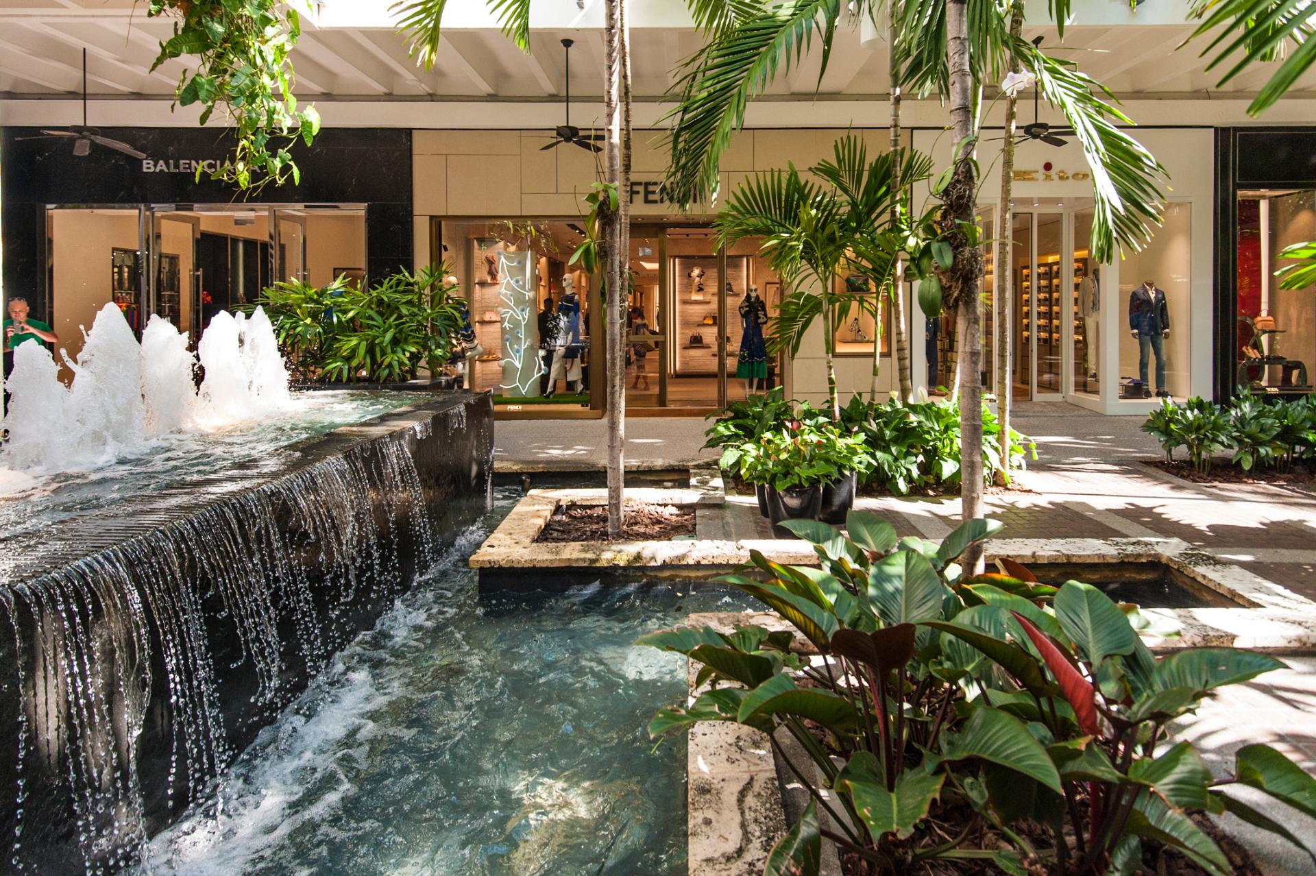 Center Fountain by Fendi Bal Harbour